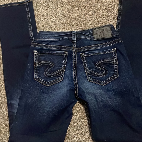 Silver Suki Mid Rise Straight - Picture 2 of 5